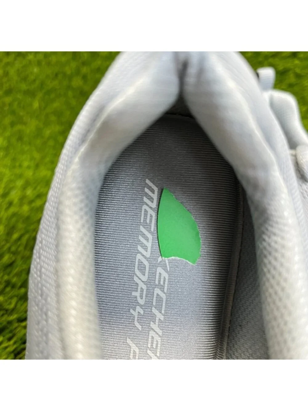Skechers please review